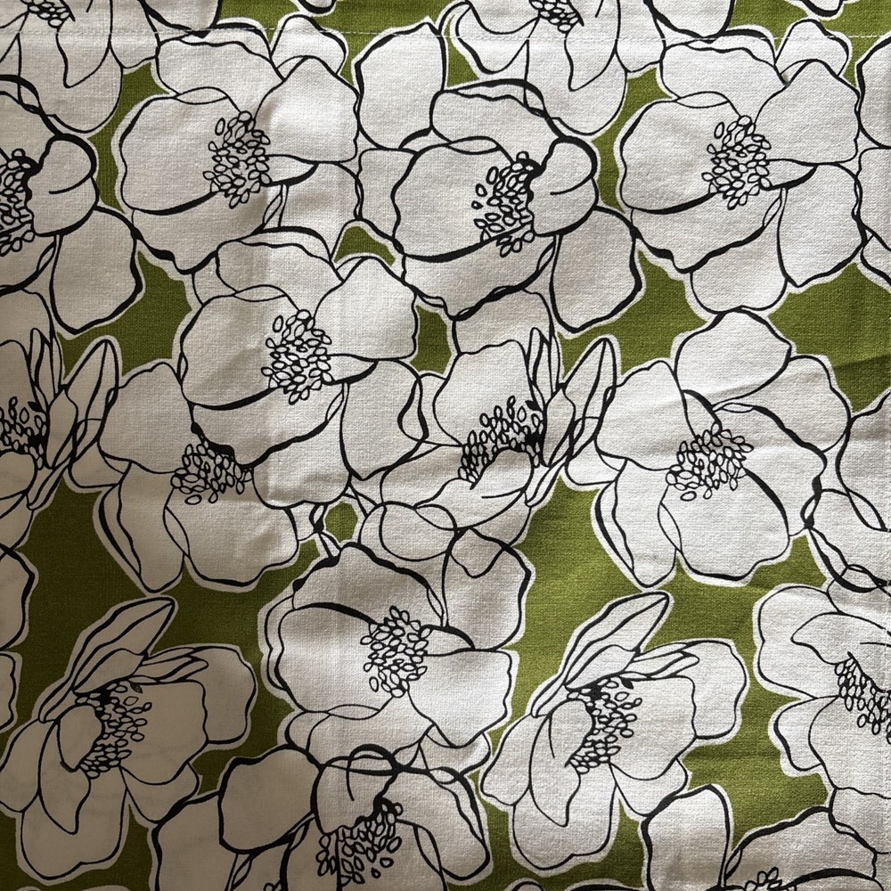 Crate & Barrel Lena  Green floral  Placemats  Set Of 4, New Without‎ Tags